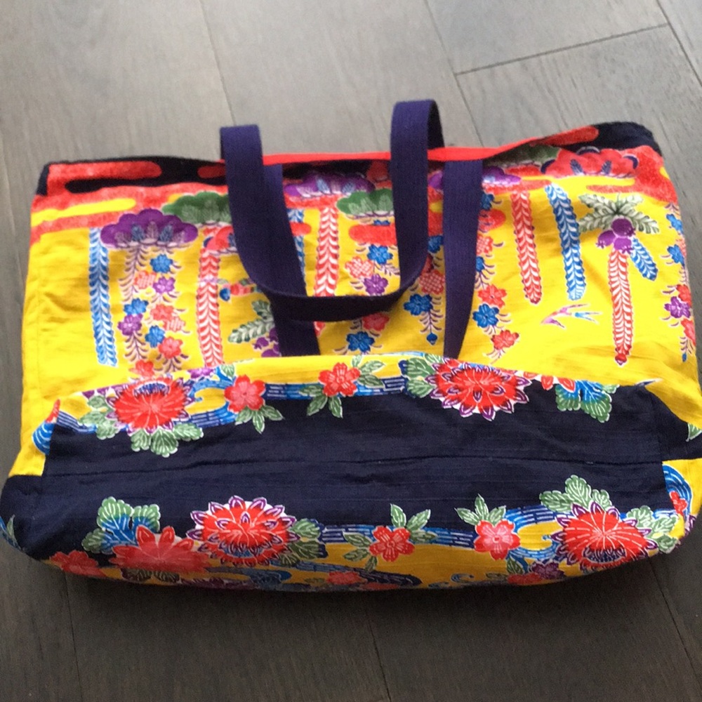 Reversible Bag - Picture 6 of 9